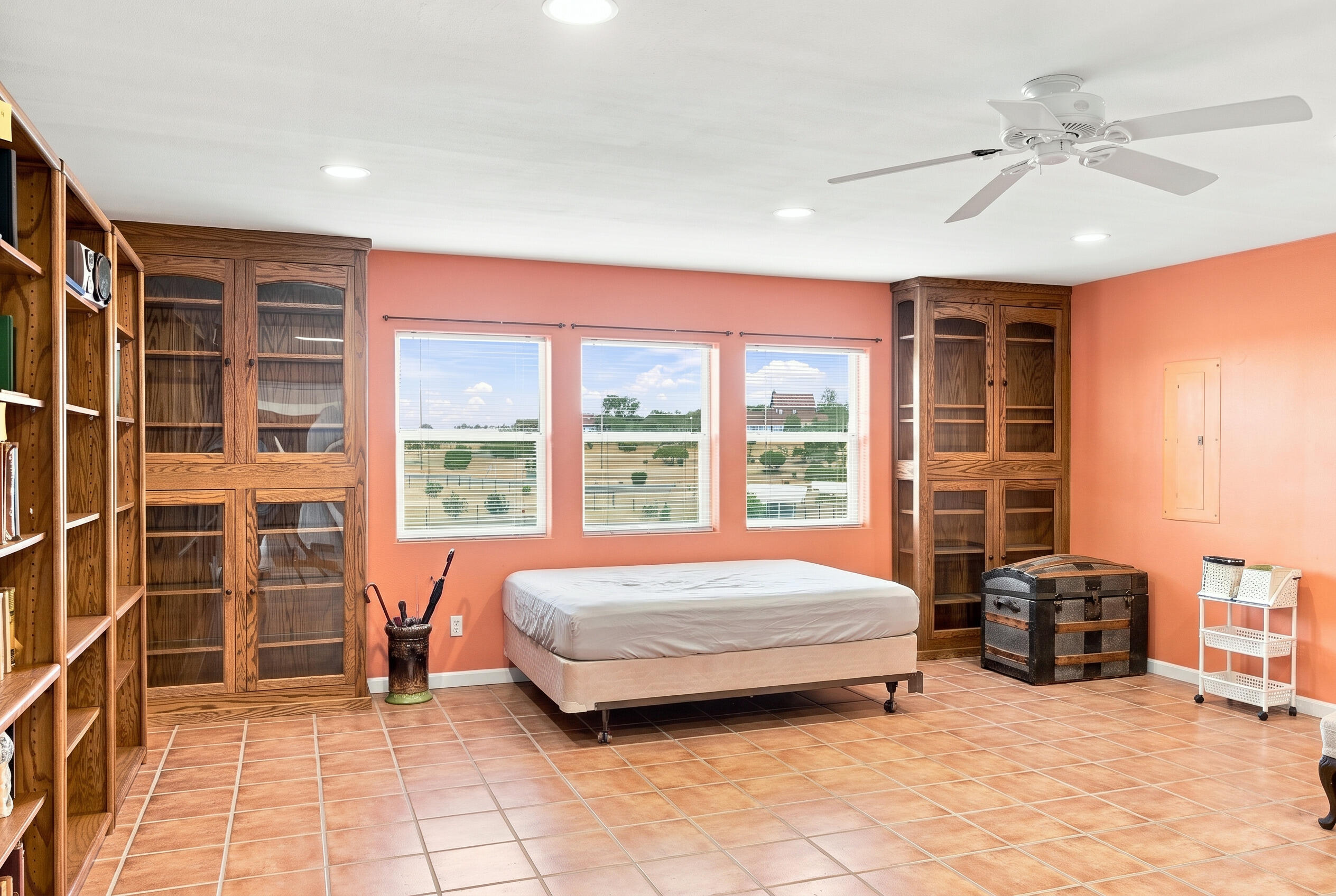 3 Vista Drive