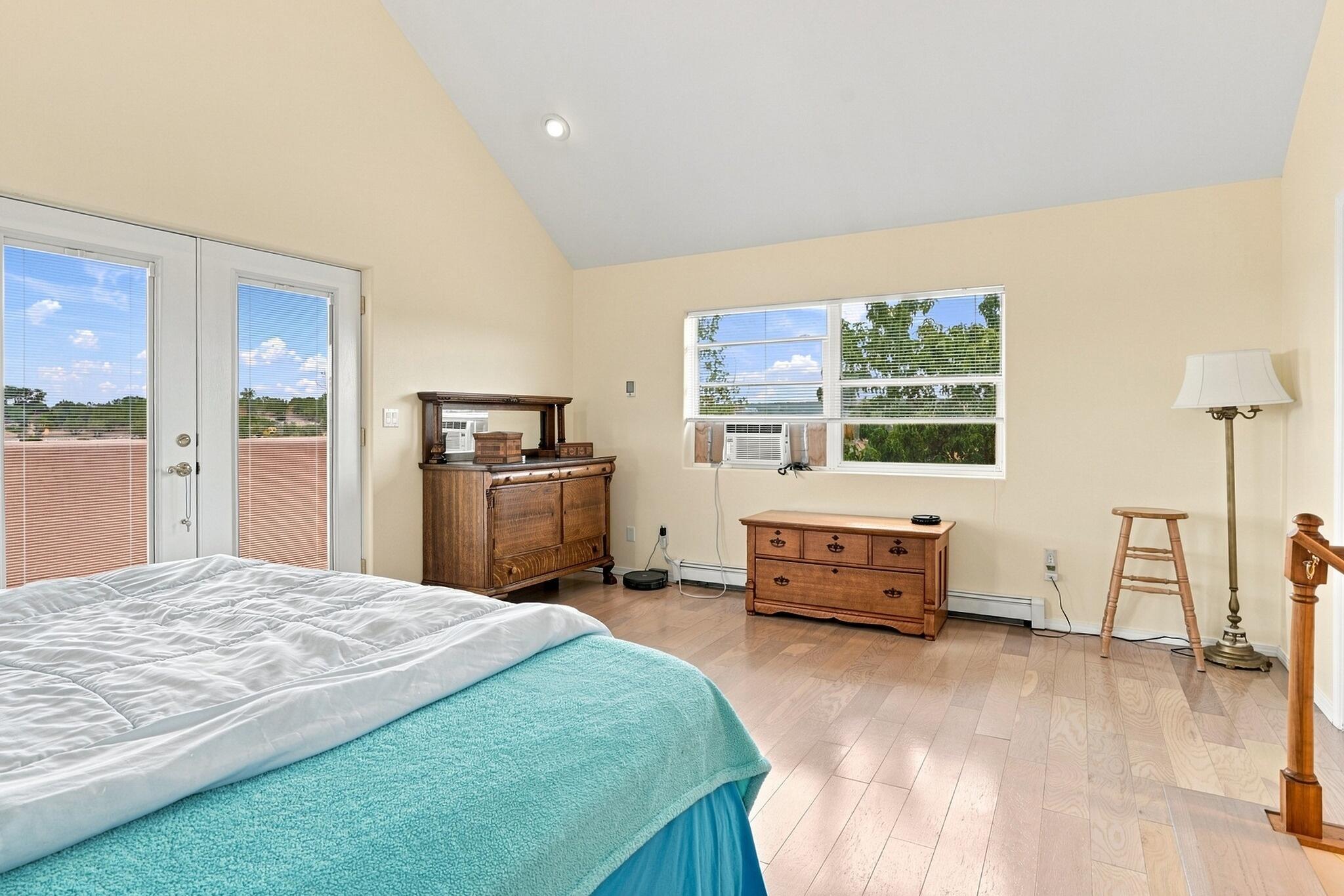 3 Vista Drive