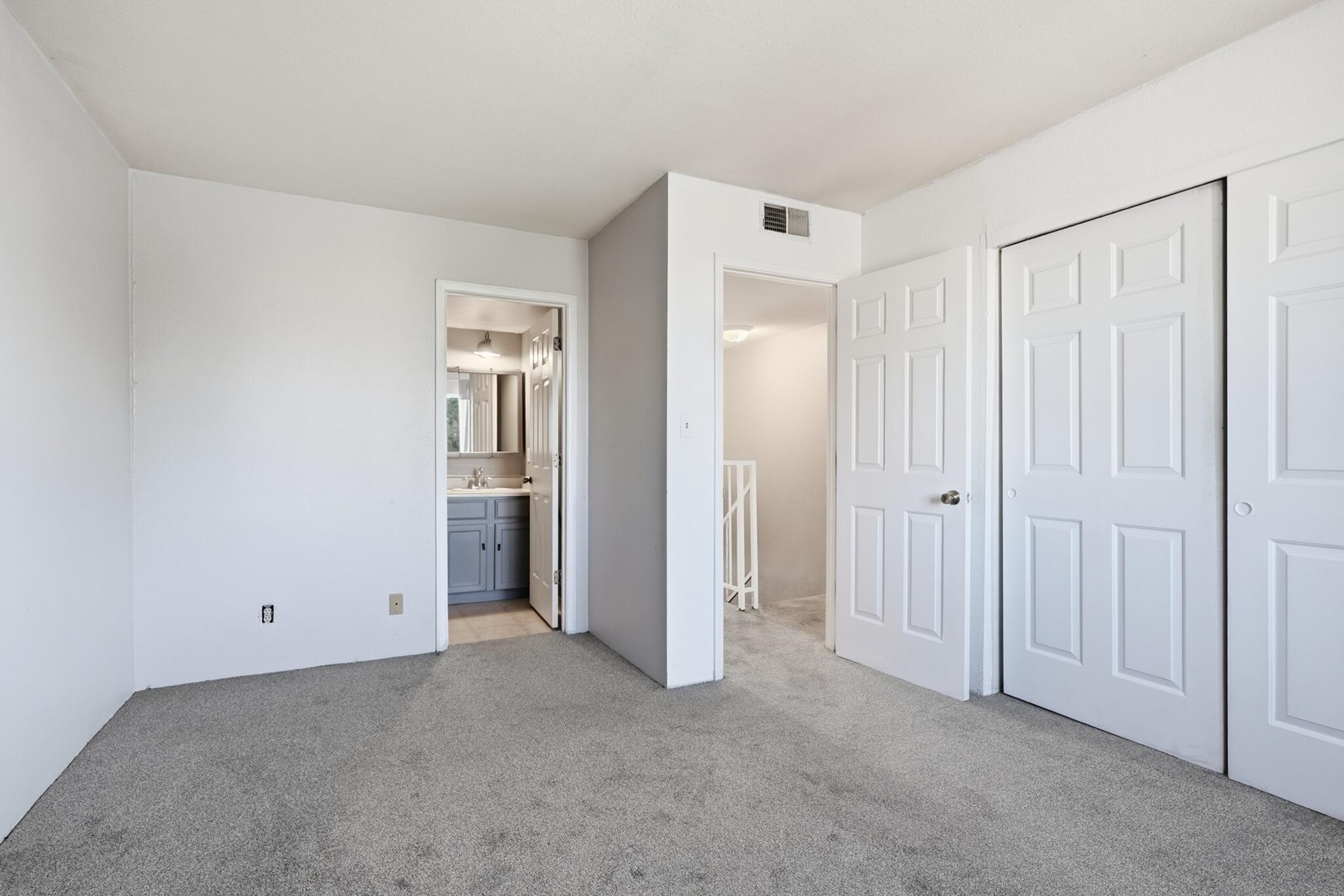 3301 Monroe Street NE UNIT G73