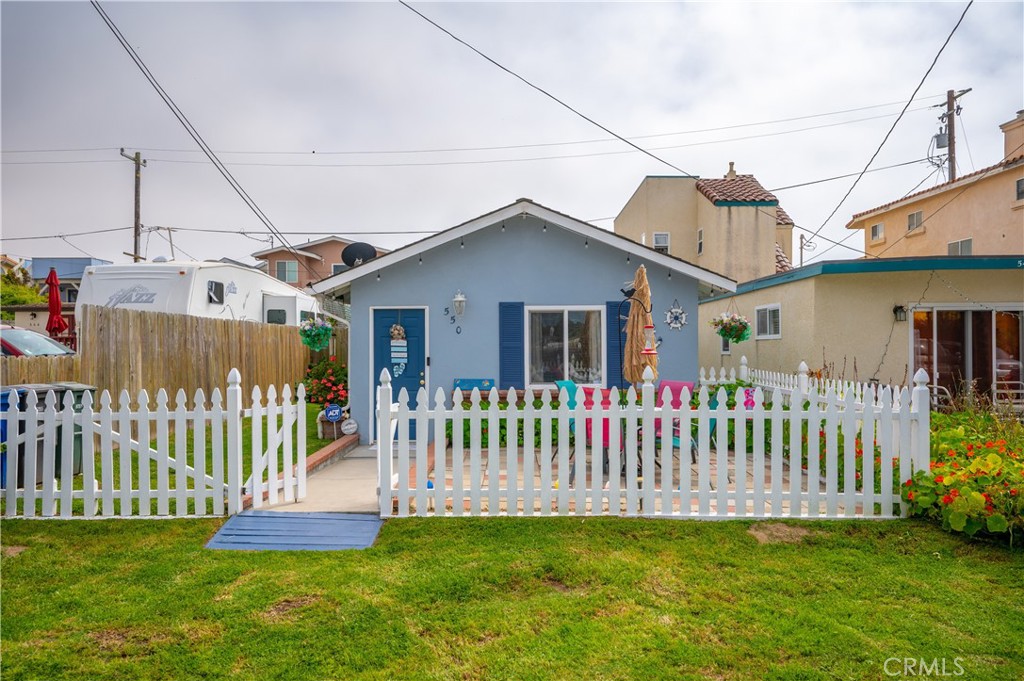 550 Honolulu Avenue