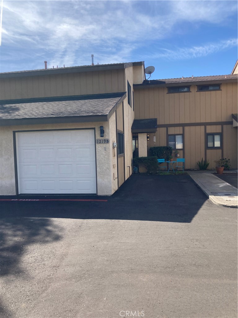 1219 Farroll Avenue B