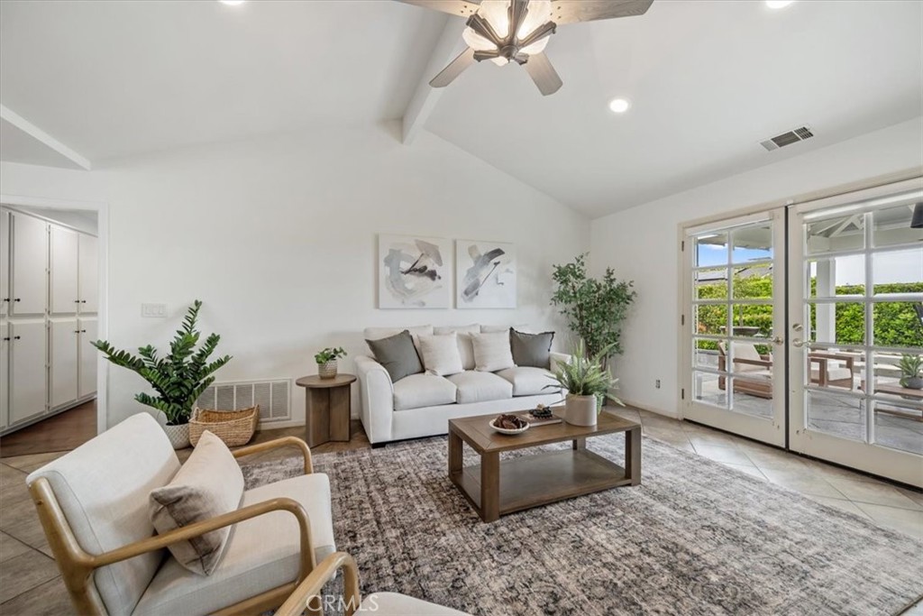 233 Elaine Way