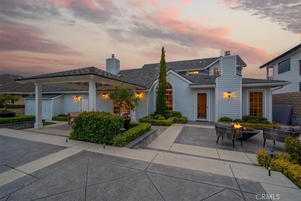 233 Elaine Way