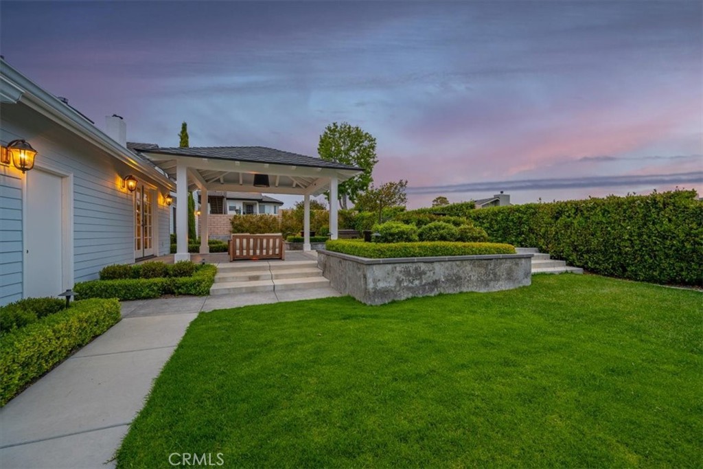 233 Elaine Way