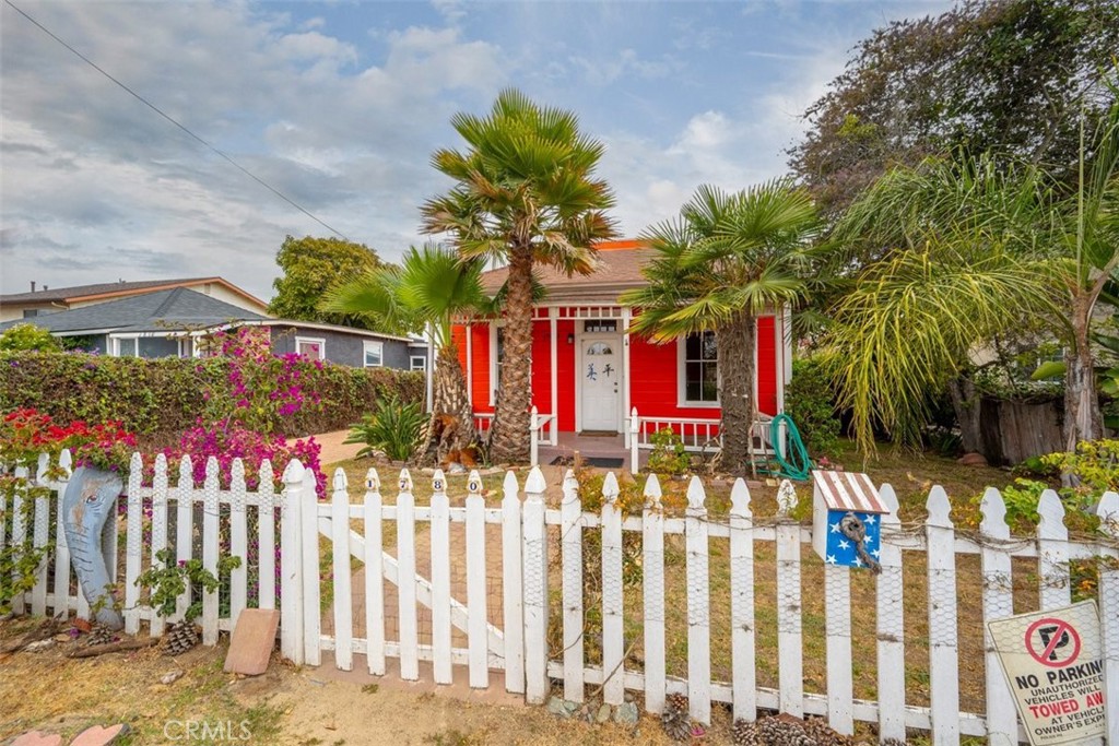 1780 Paso Robles Street