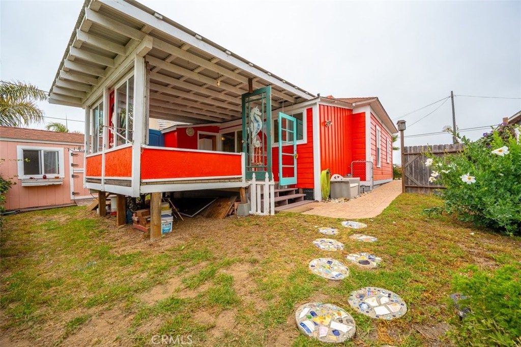 1780 Paso Robles Street