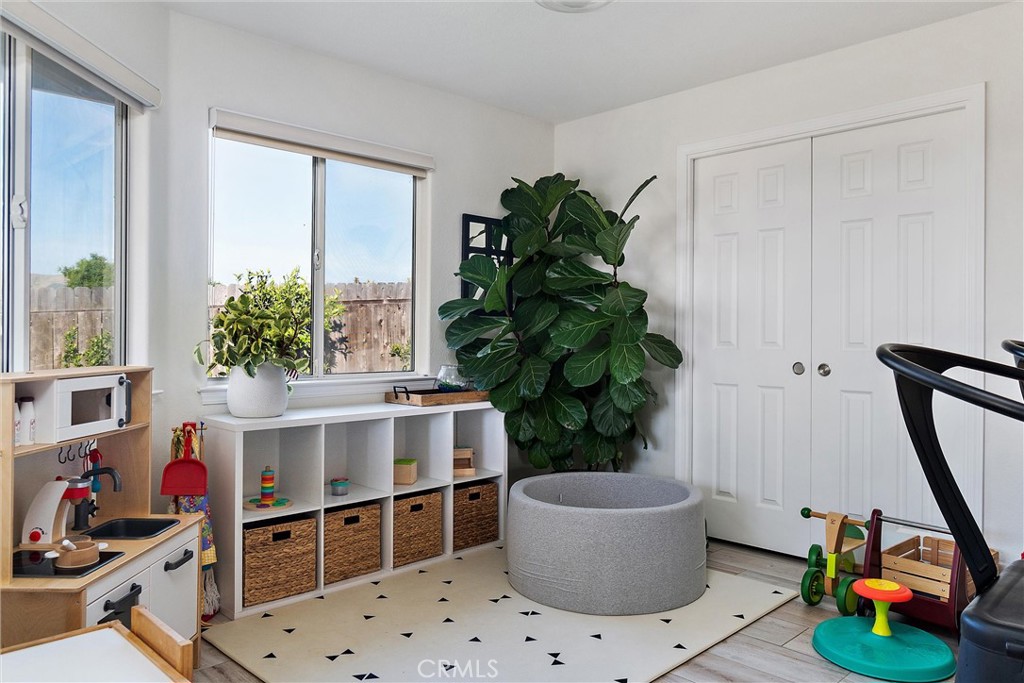 139 Elvira Way