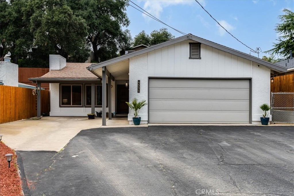 4534 Mananita Avenue