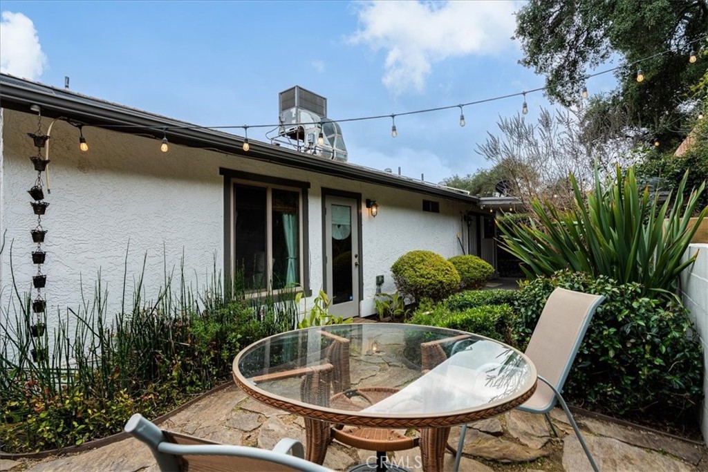 4534 Mananita Avenue