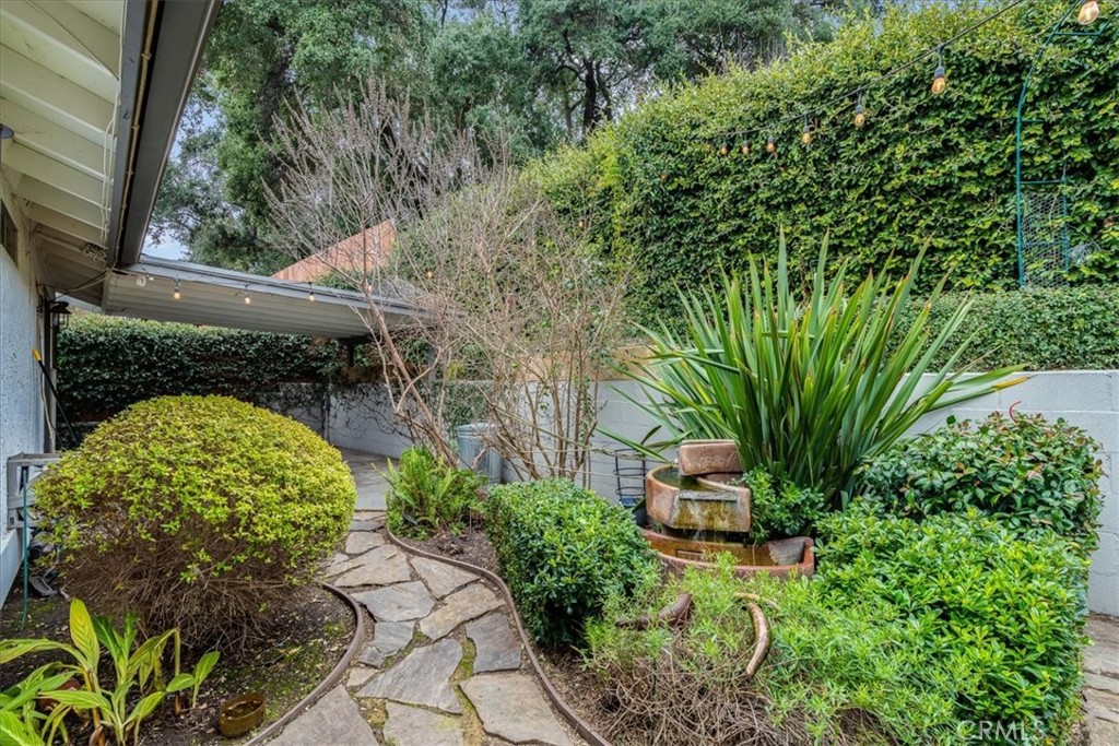 4534 Mananita Avenue