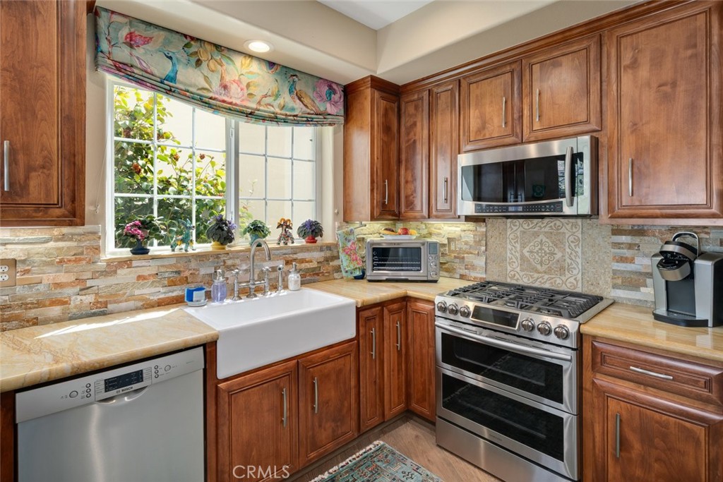 530 Bluerock Drive