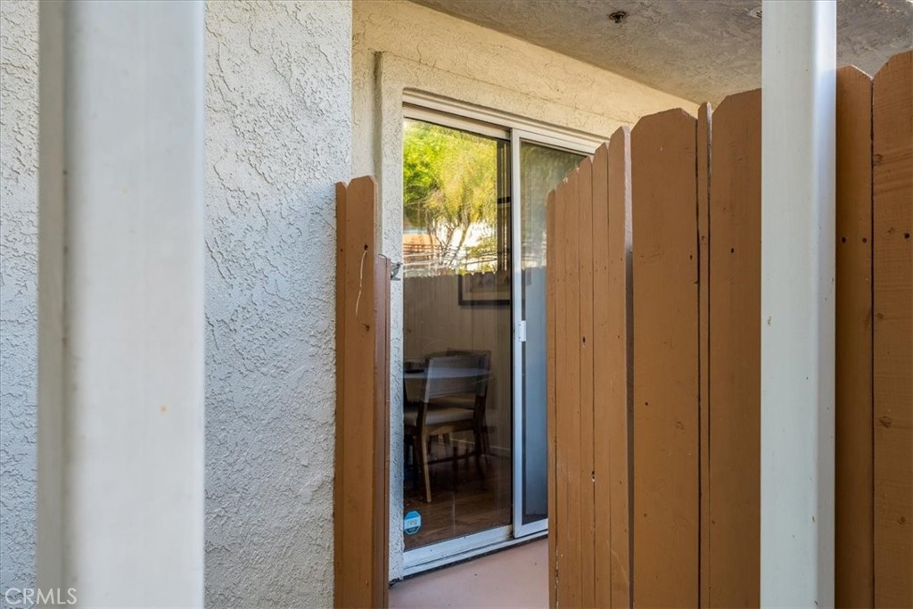1025 Southwood