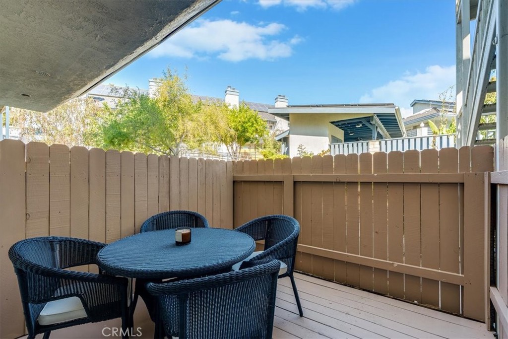 1025 Southwood