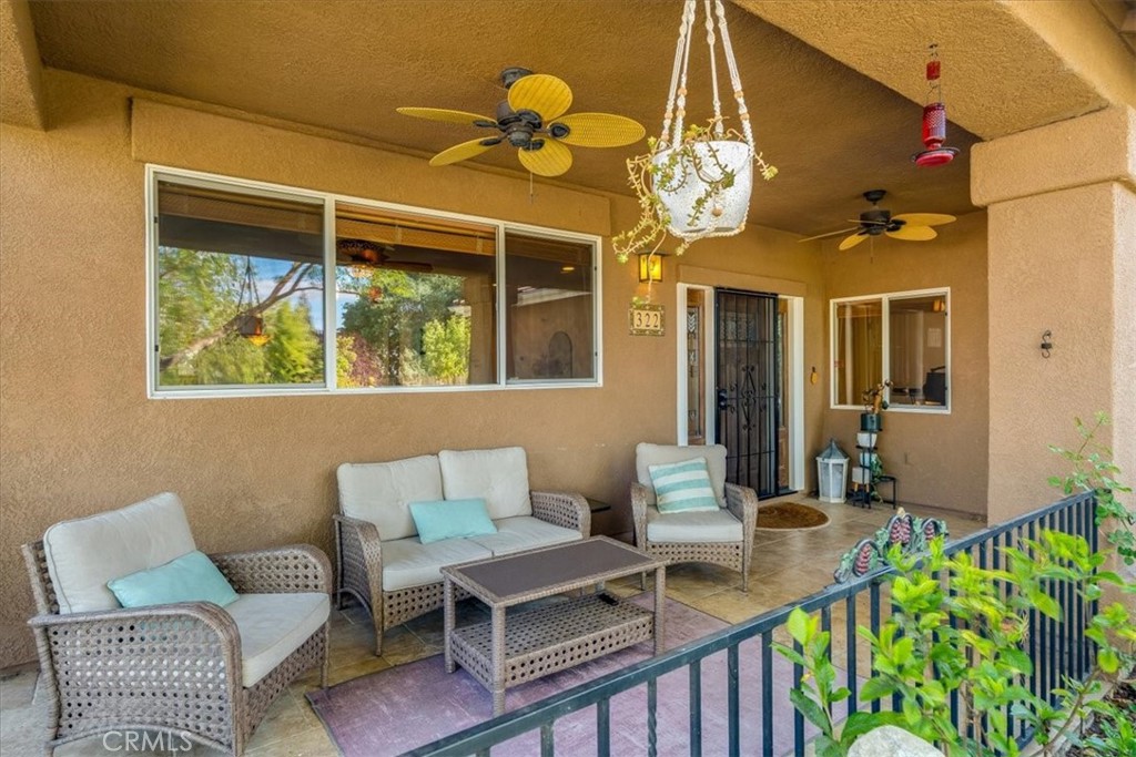 322 Montebello Oaks