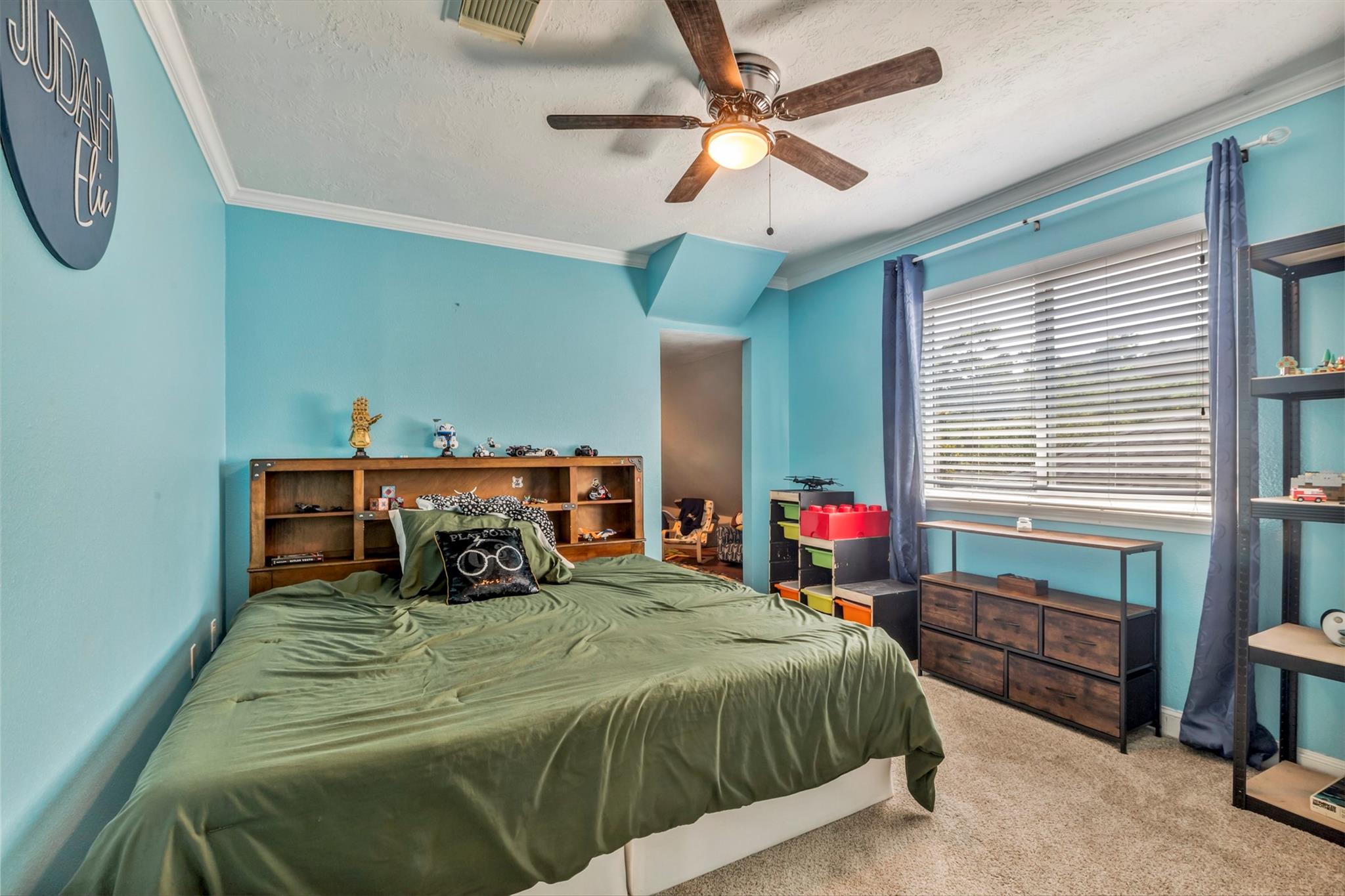 10010 Silverwood Way