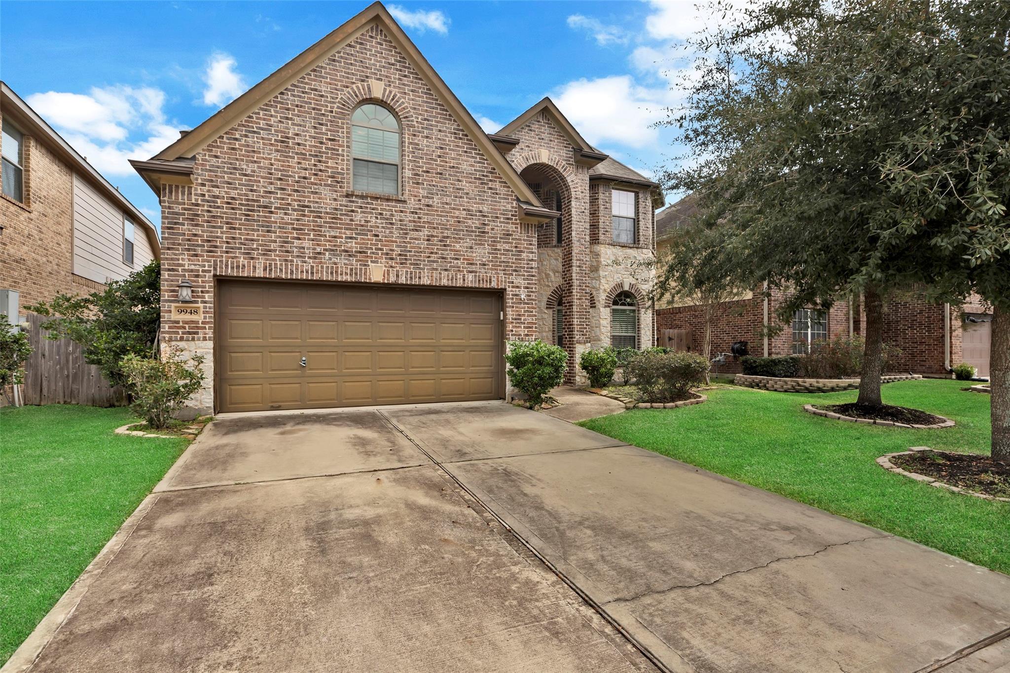 9948 Norhill Heights Lane