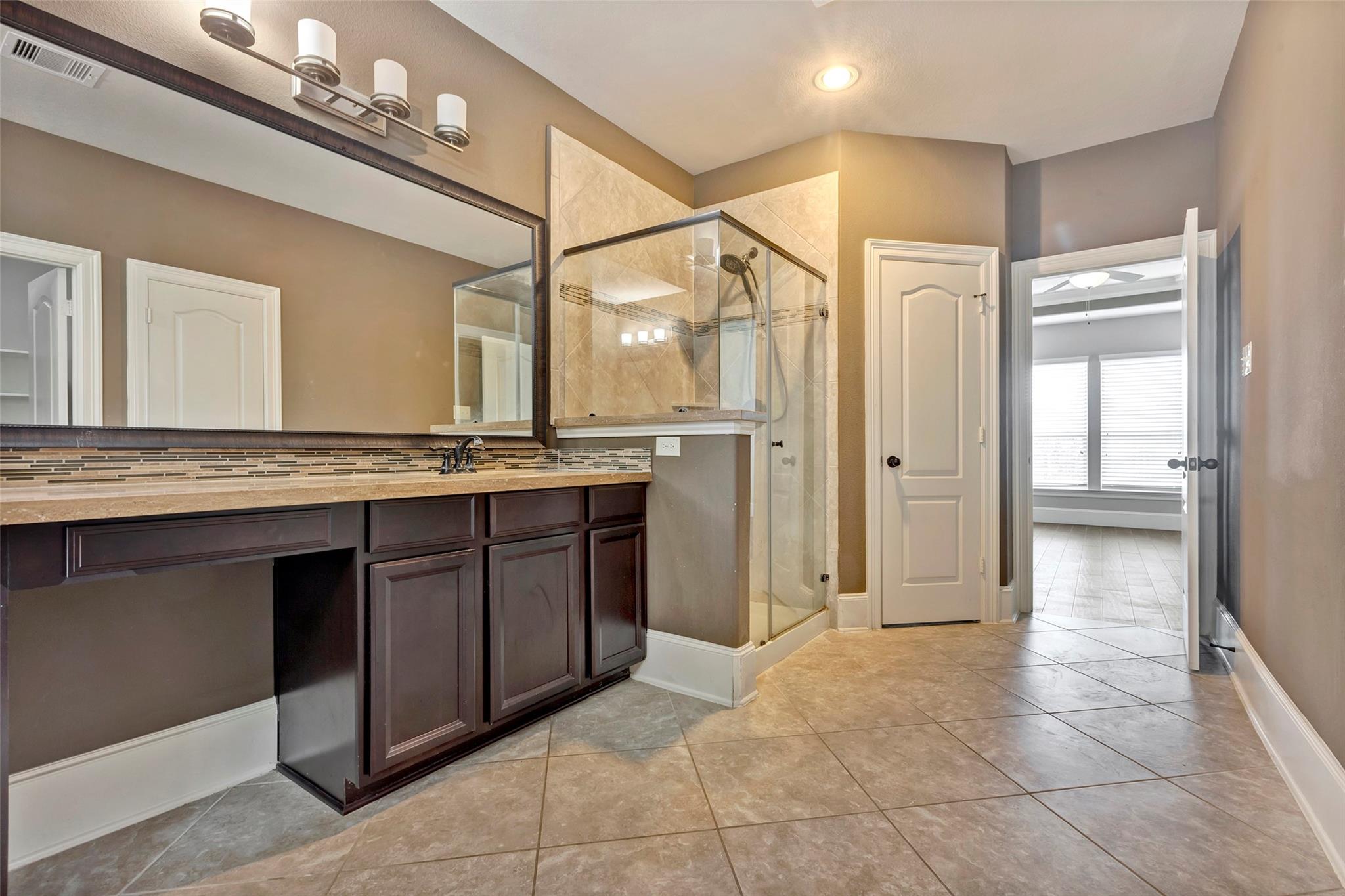 9948 Norhill Heights Lane