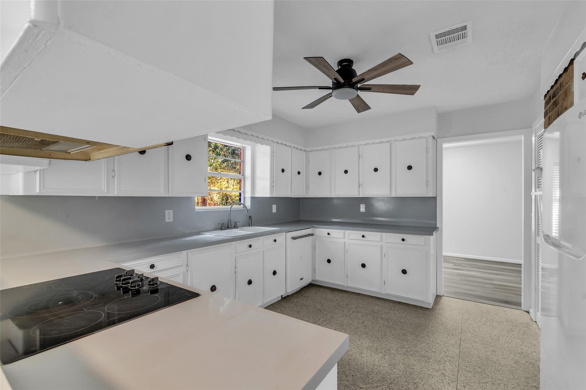 23311 Nichols Sawmill Road, Hockley