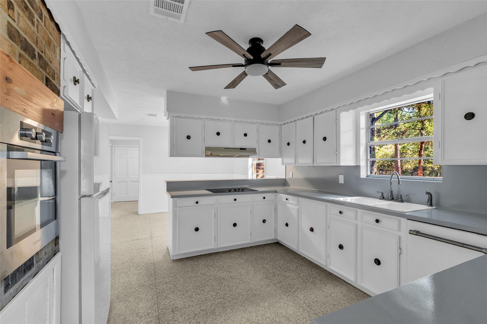 23311 Nichols Sawmill Road, Hockley