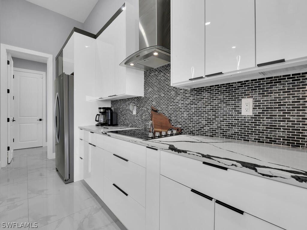 130 NW 13th ST