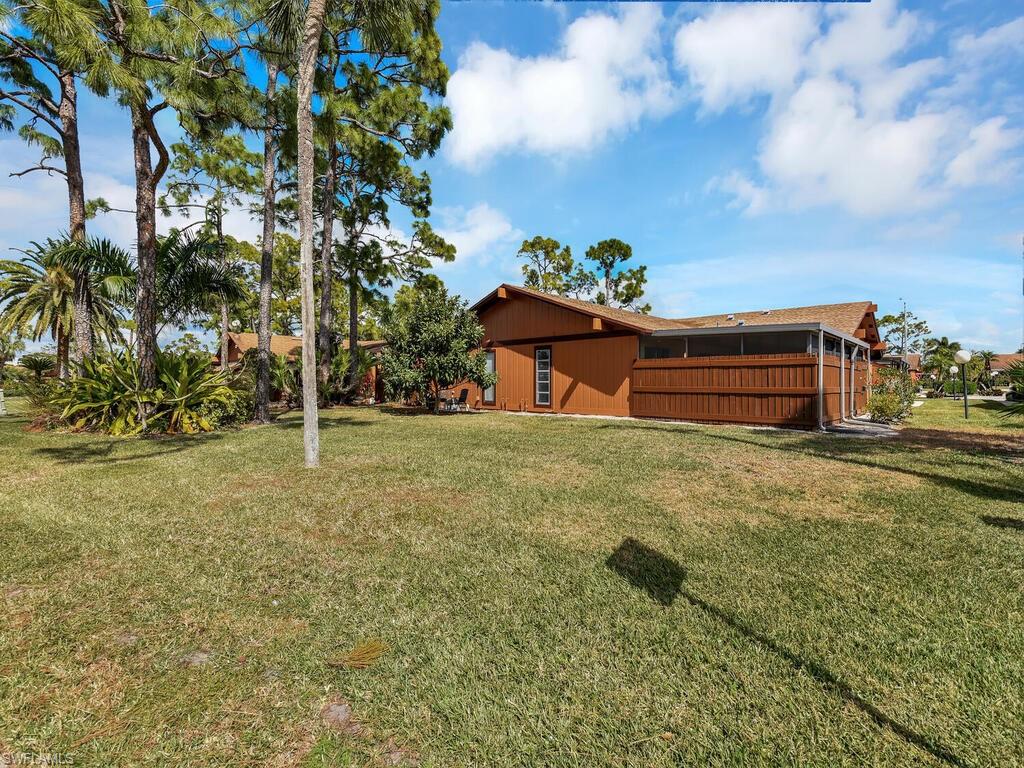 5620 Foxlake DR