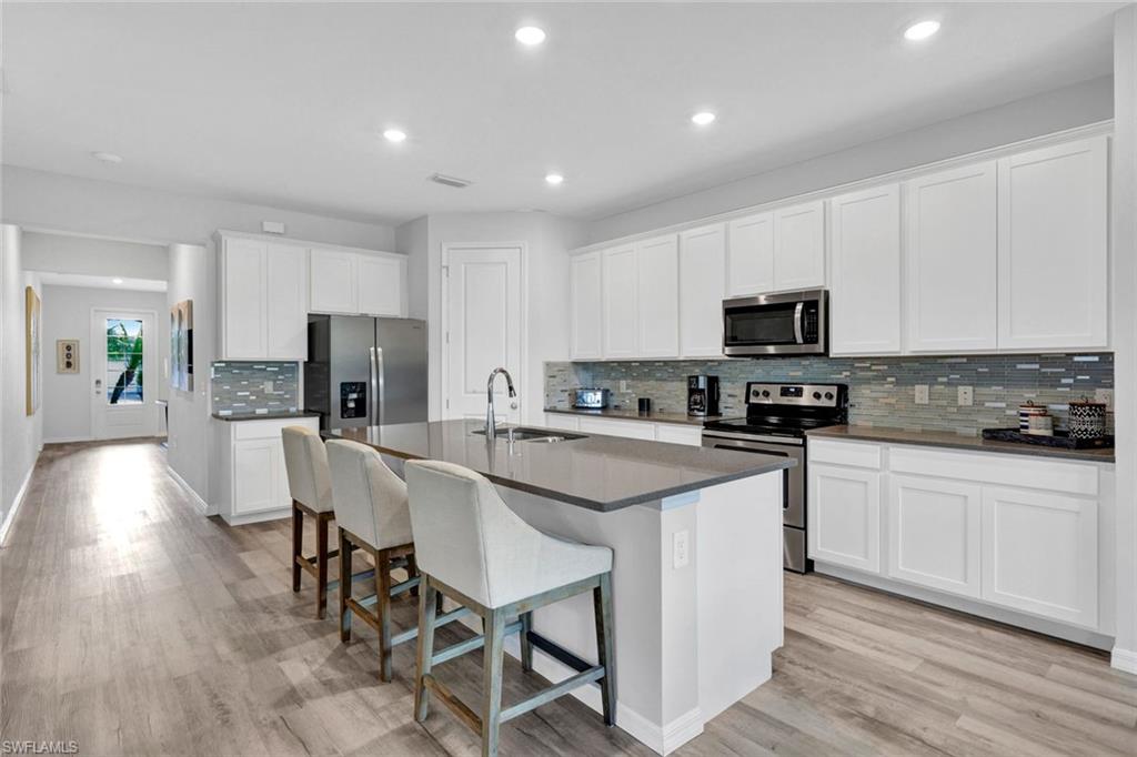 16216 Palmetto ST