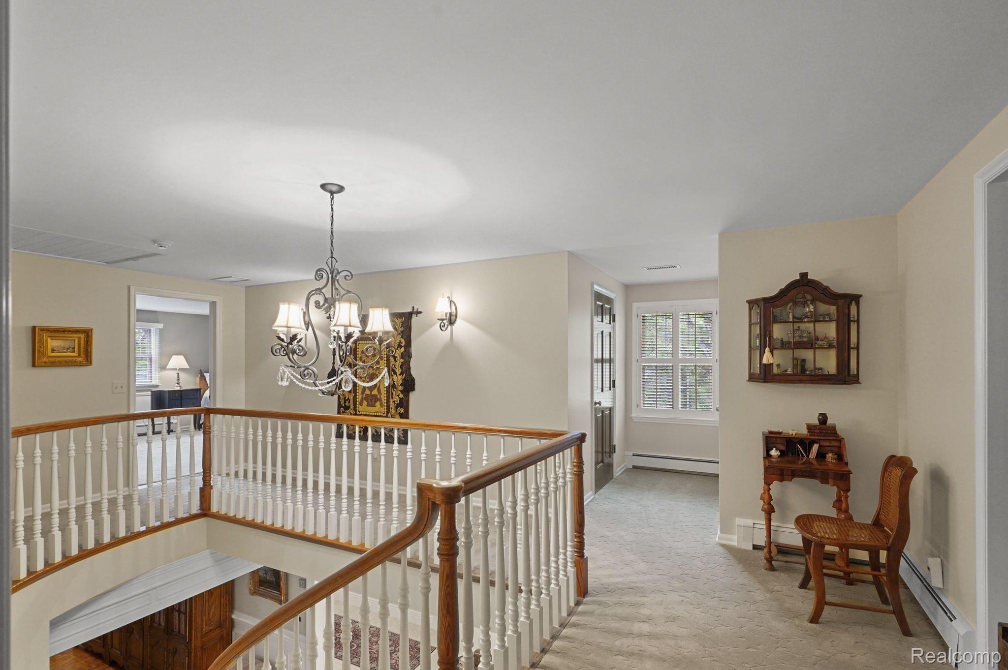 900 TIMBERLAKE Drive