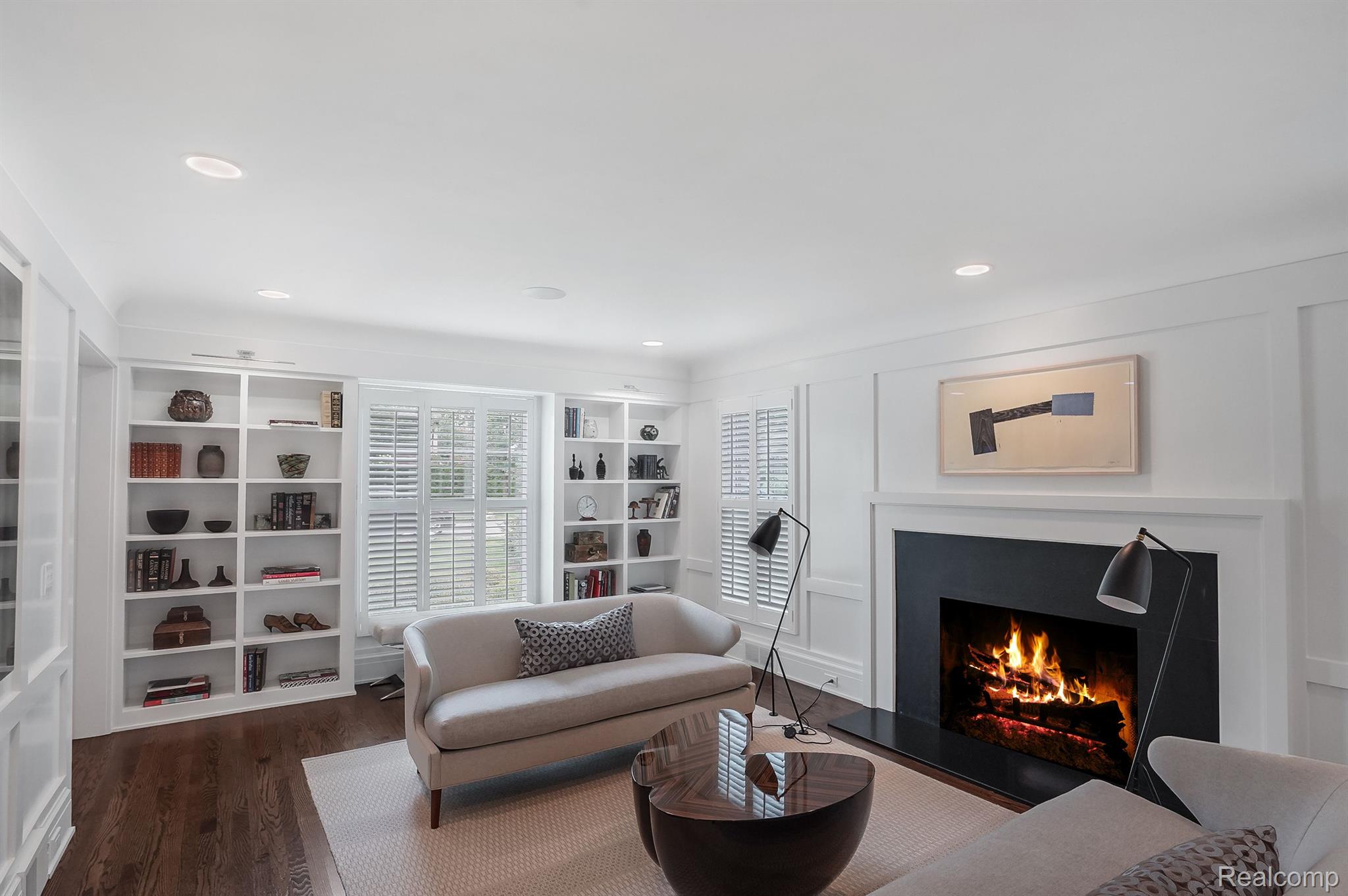908 CHESTERFIELD Avenue