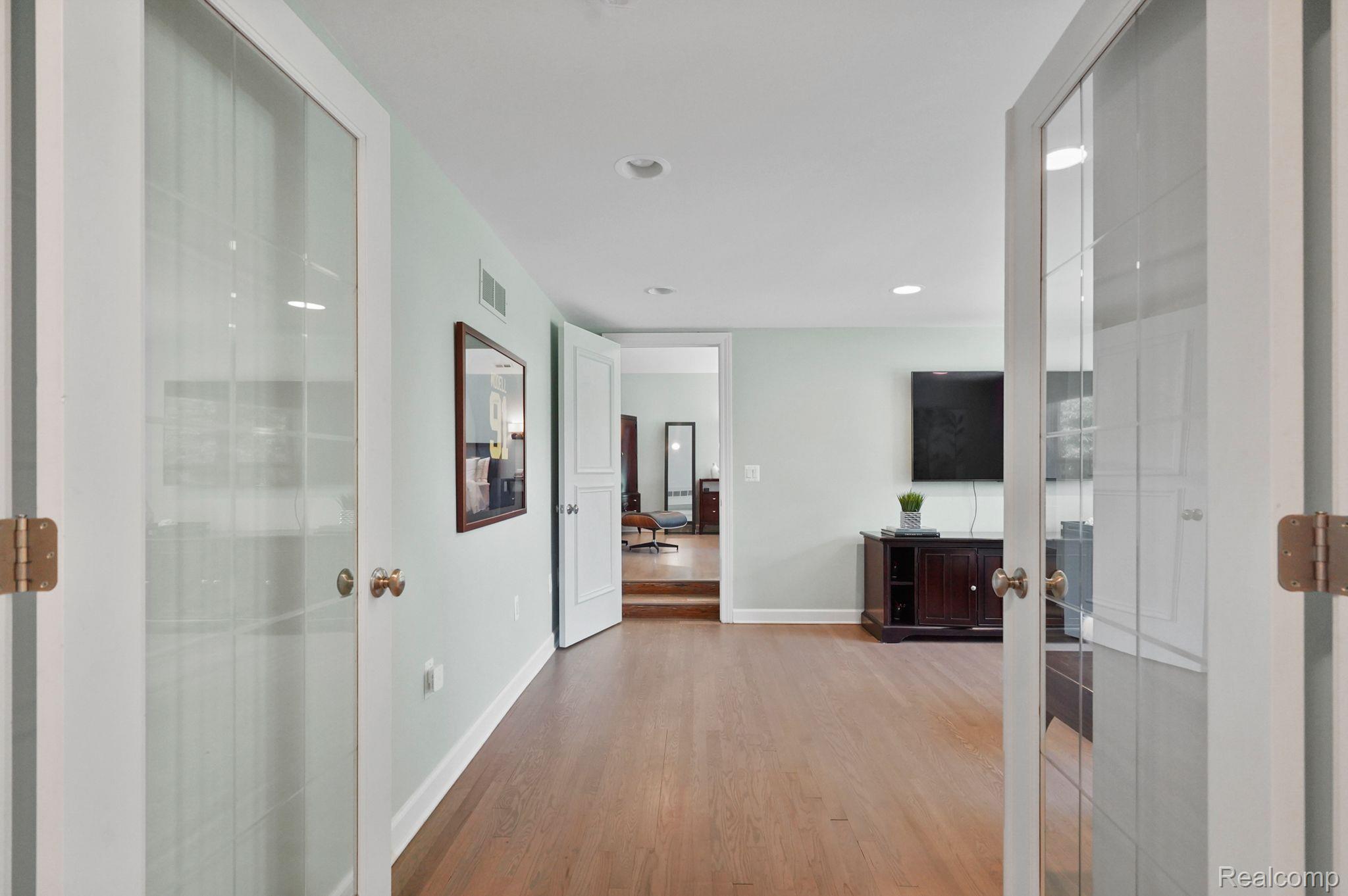 800 WILLOWAY ESTATES Drive