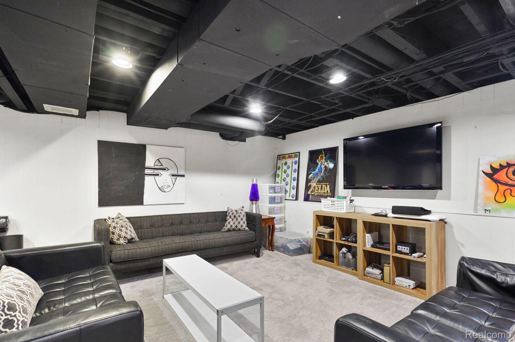 800 WILLOWAY ESTATES Drive