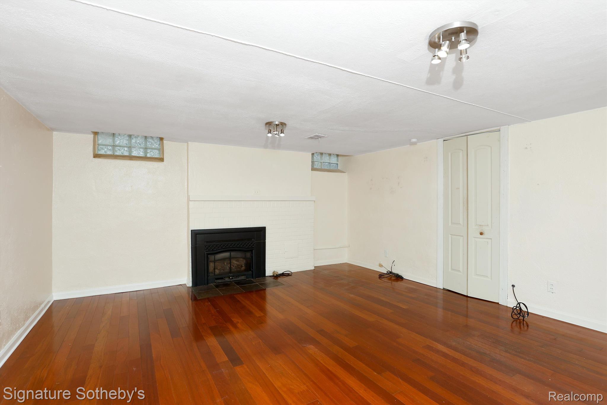 49 CRANFORD Lane