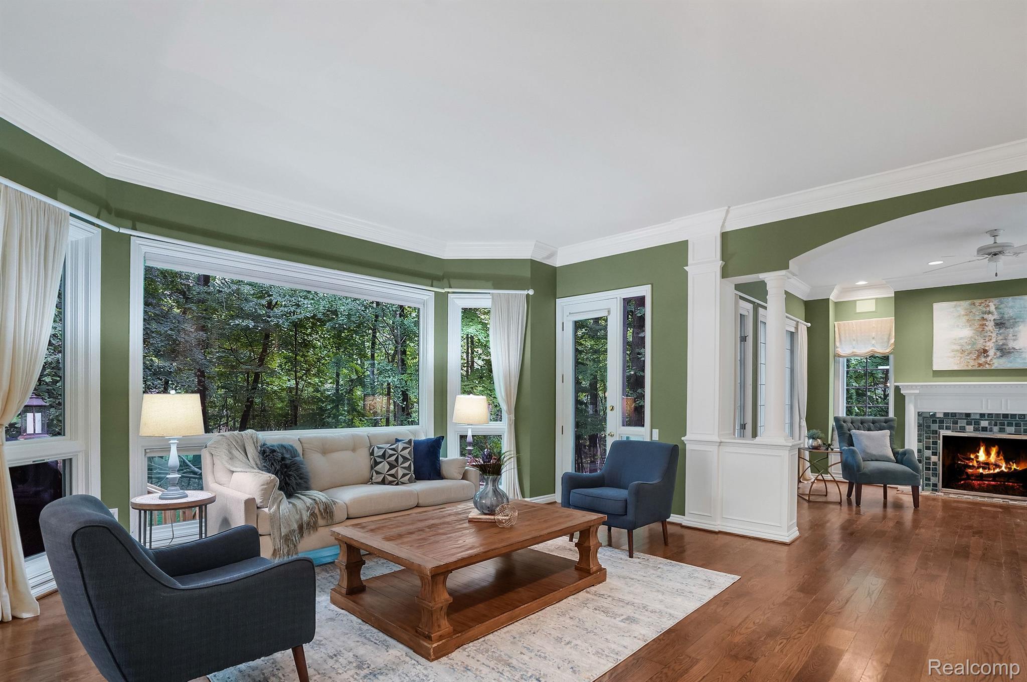 6212 BROMLEY Court