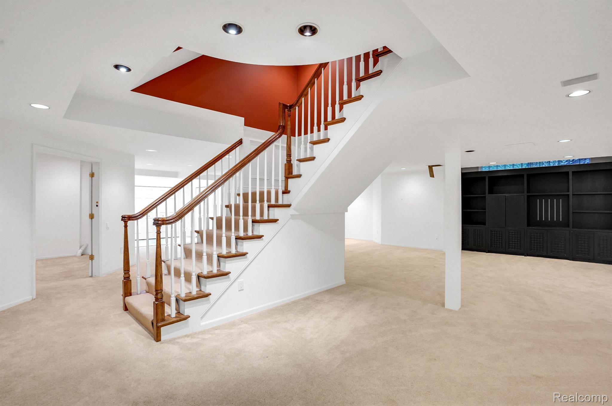 6212 BROMLEY Court