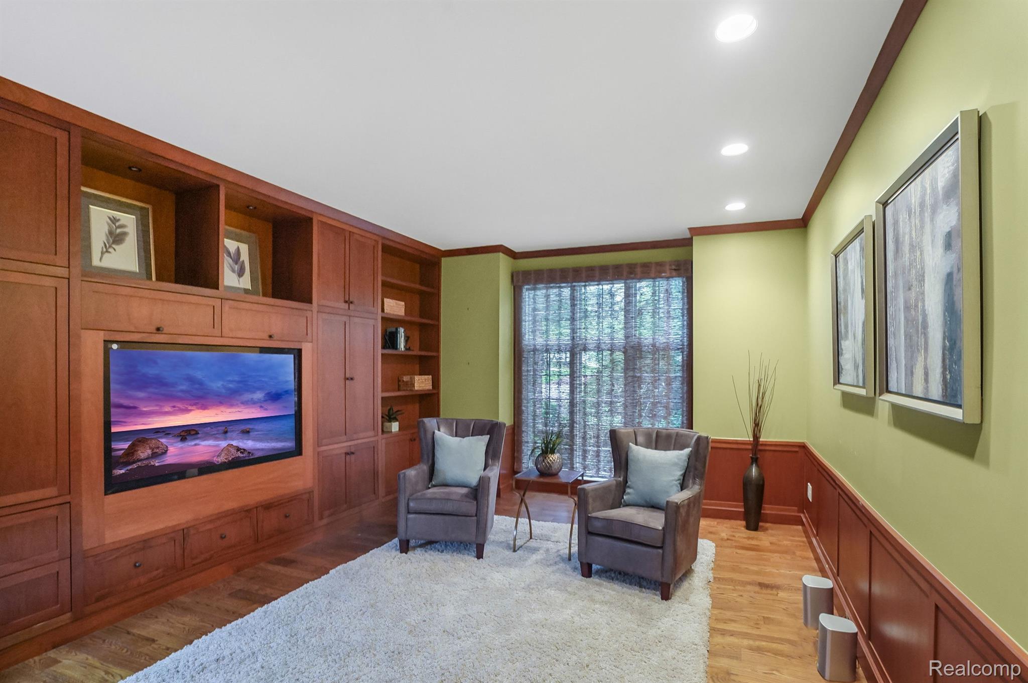 6212 BROMLEY Court