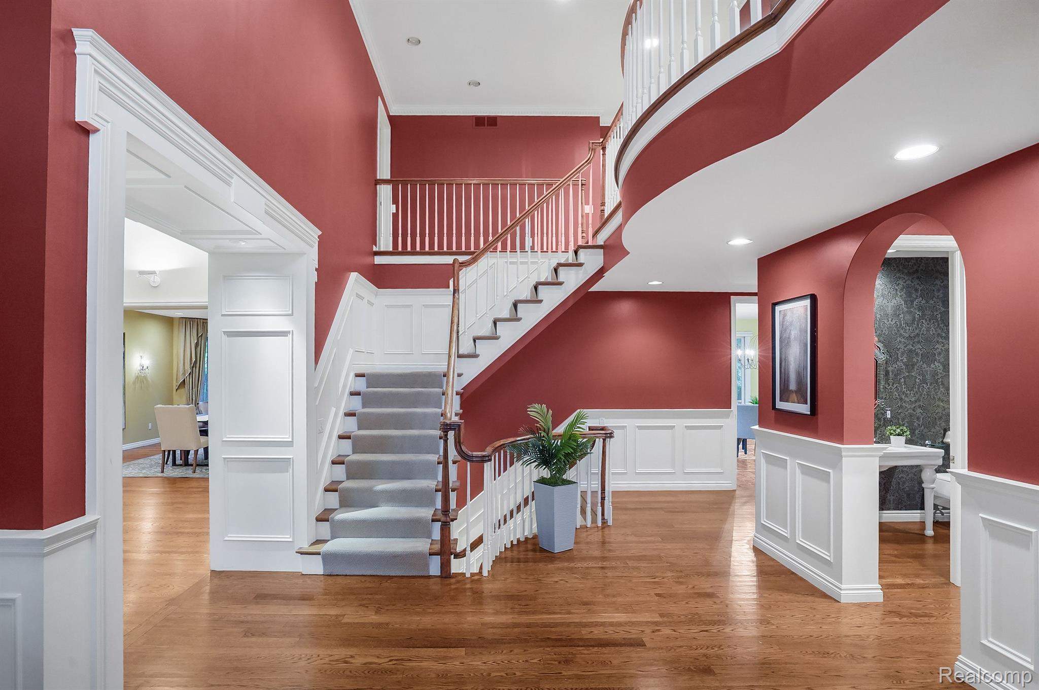 6212 BROMLEY Court