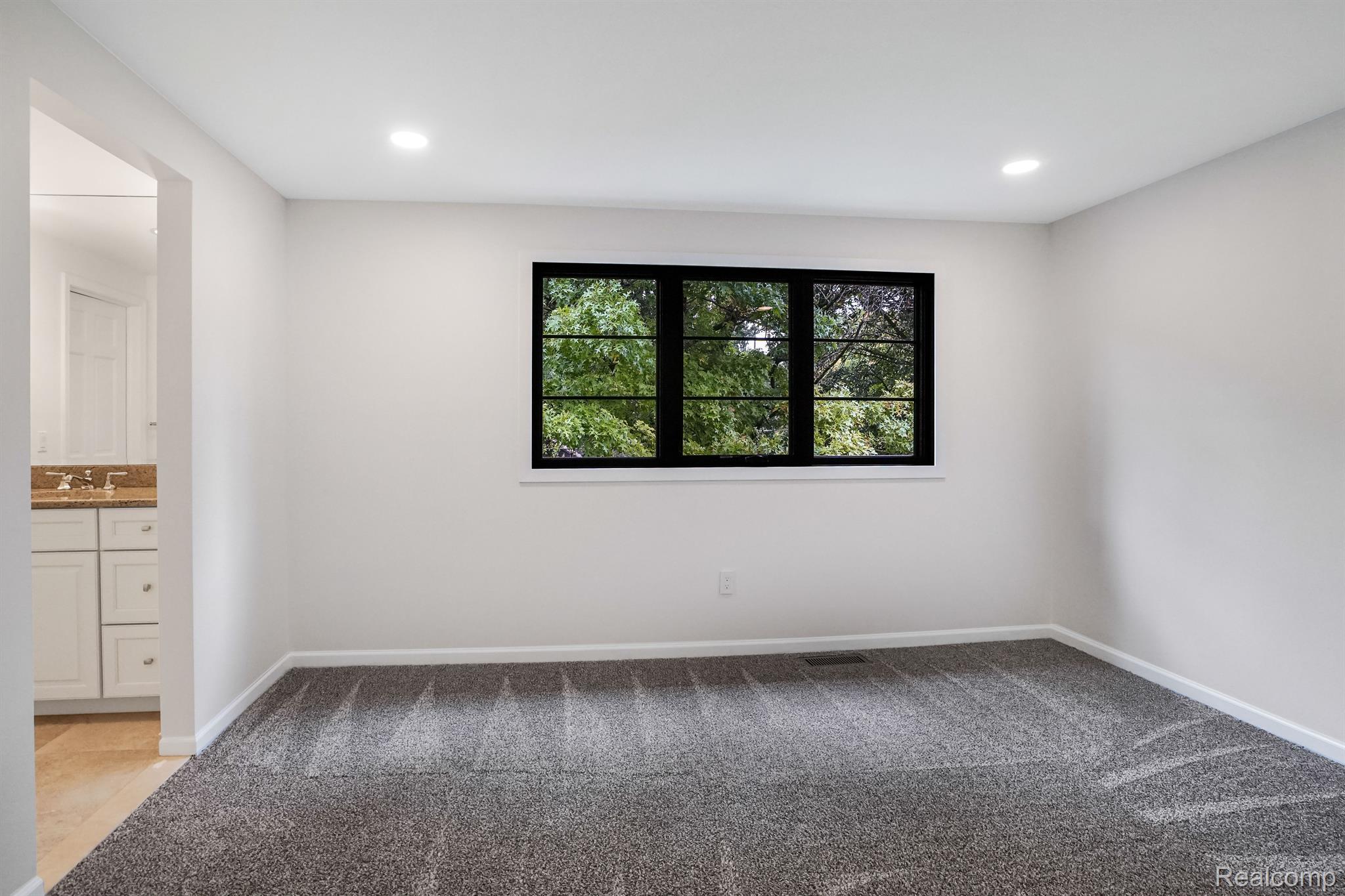 1422 WESTBORO Drive