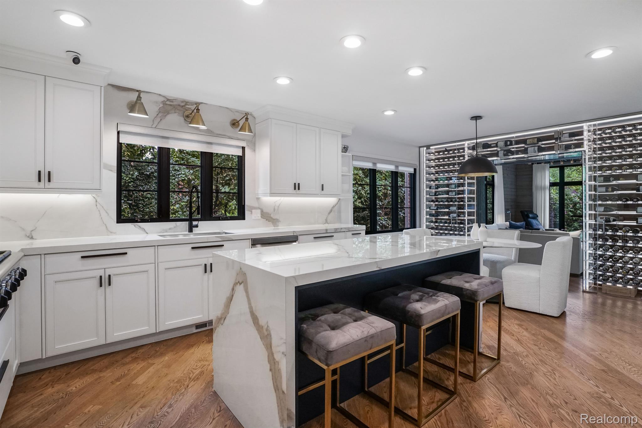 1422 WESTBORO Drive