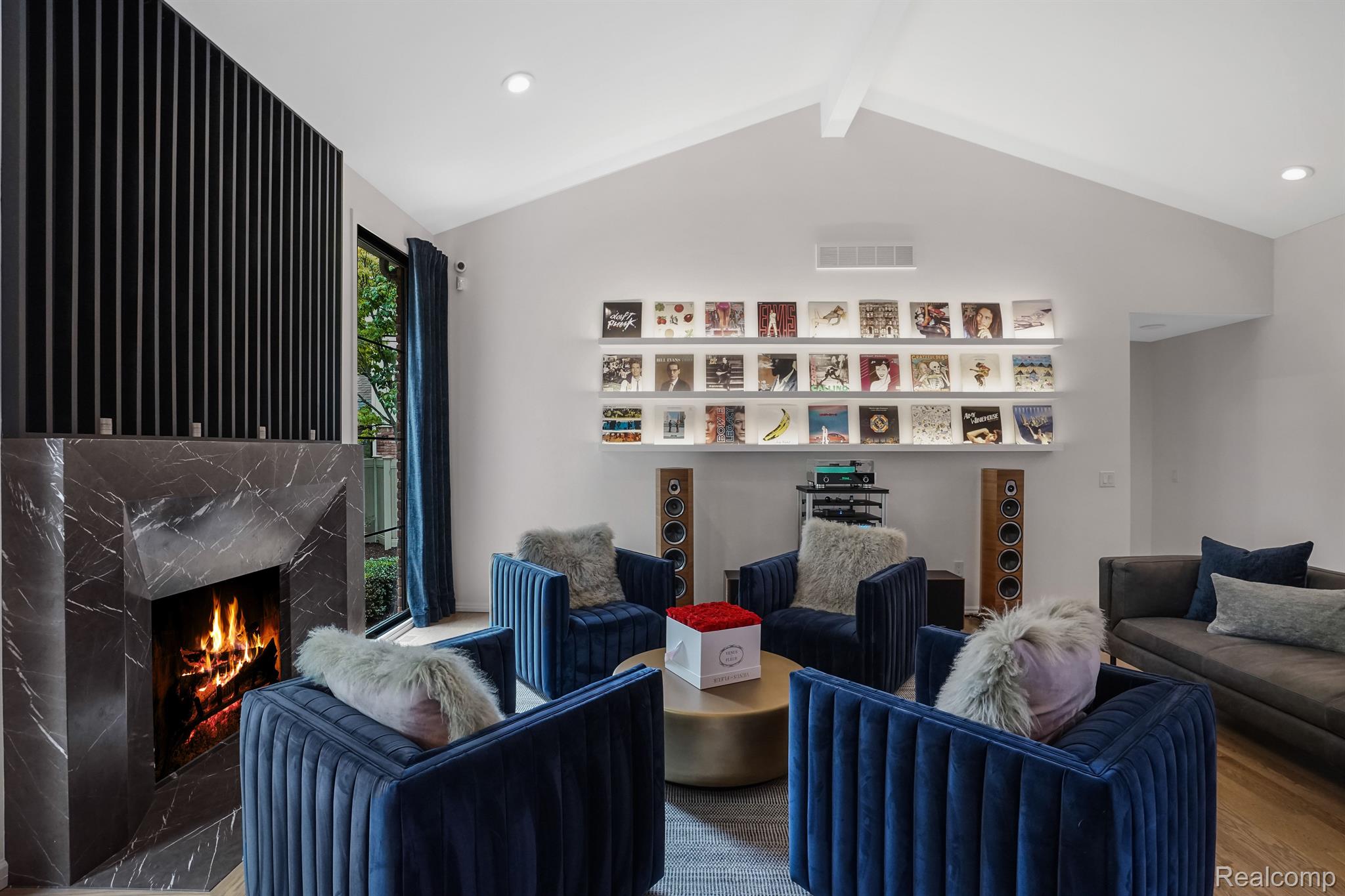1422 WESTBORO Drive