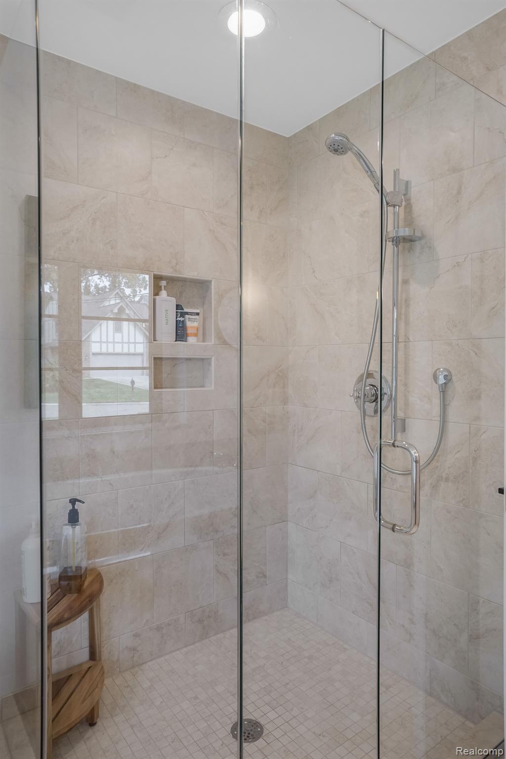 1422 WESTBORO Drive