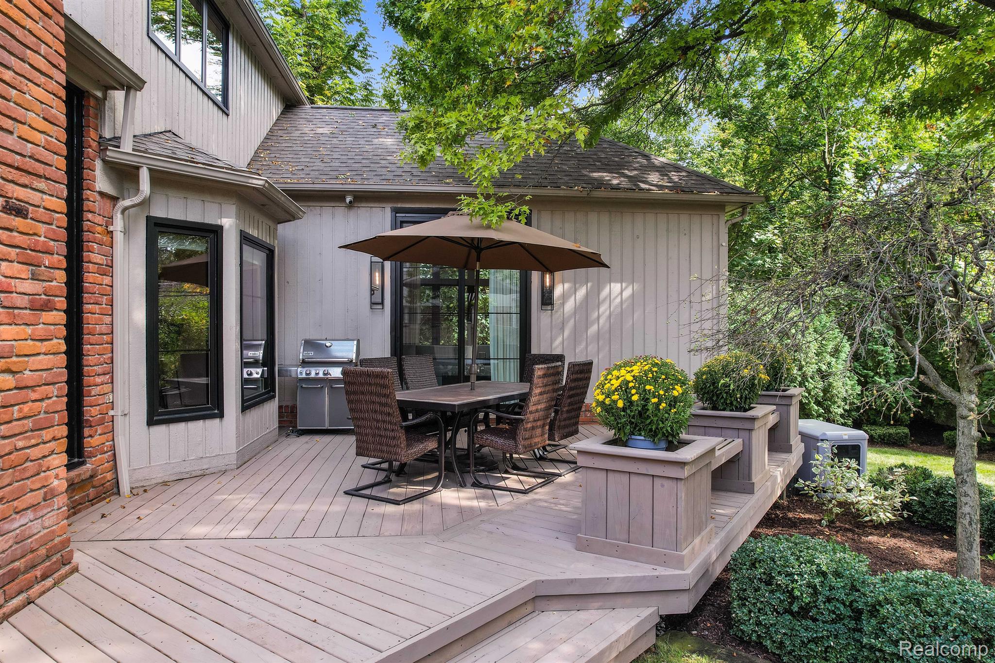1422 WESTBORO Drive