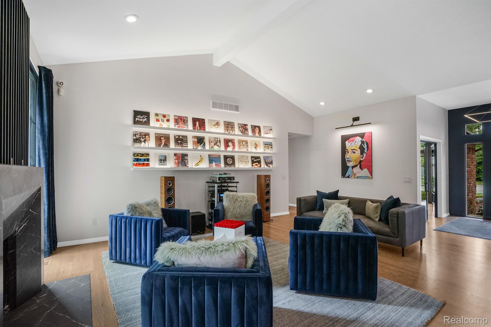 1422 WESTBORO Drive
