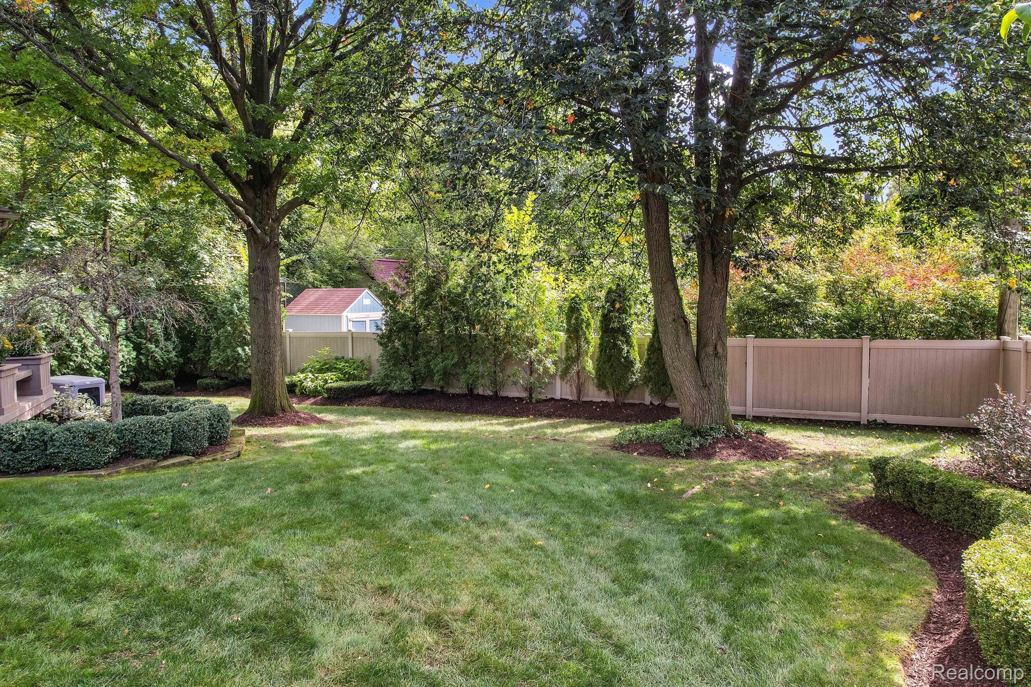 1422 WESTBORO Drive