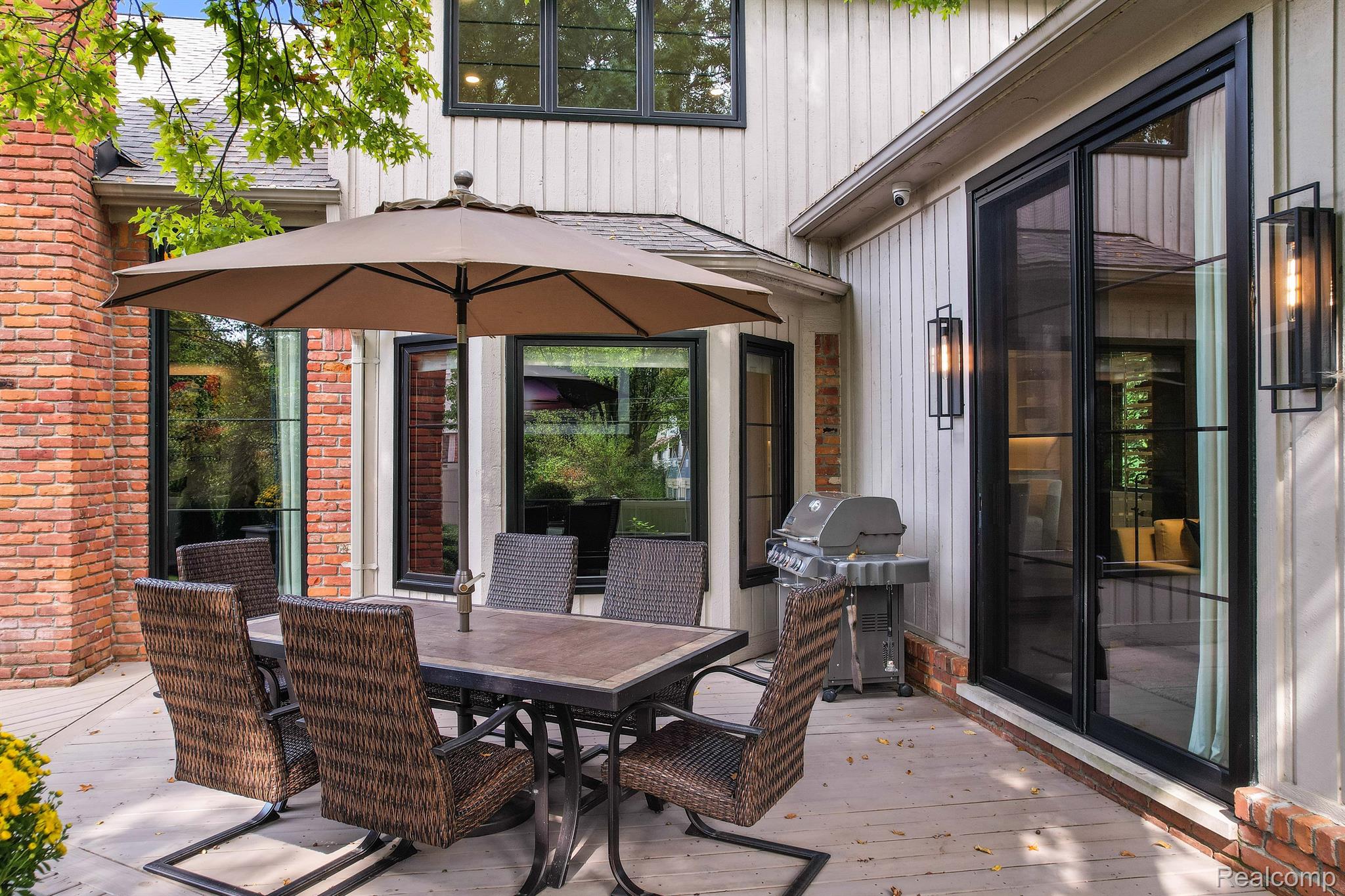 1422 WESTBORO Drive