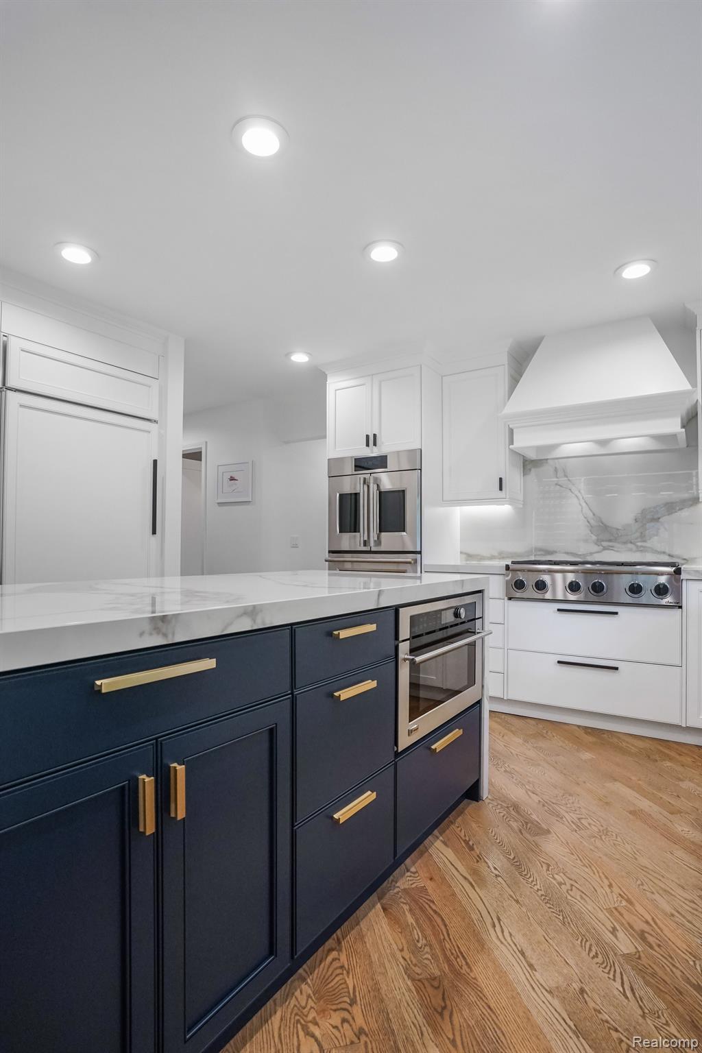 1422 WESTBORO Drive