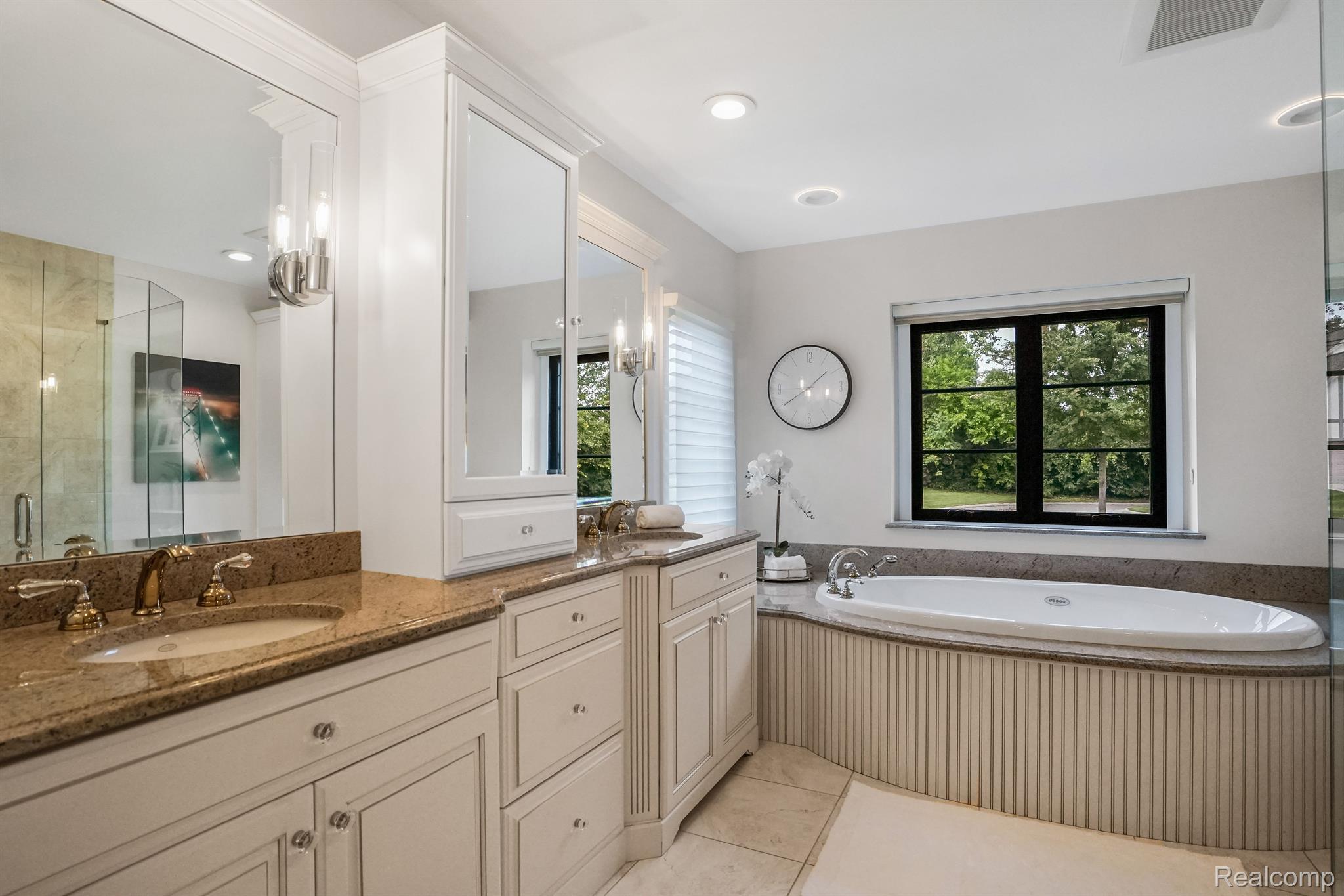 1422 WESTBORO Drive