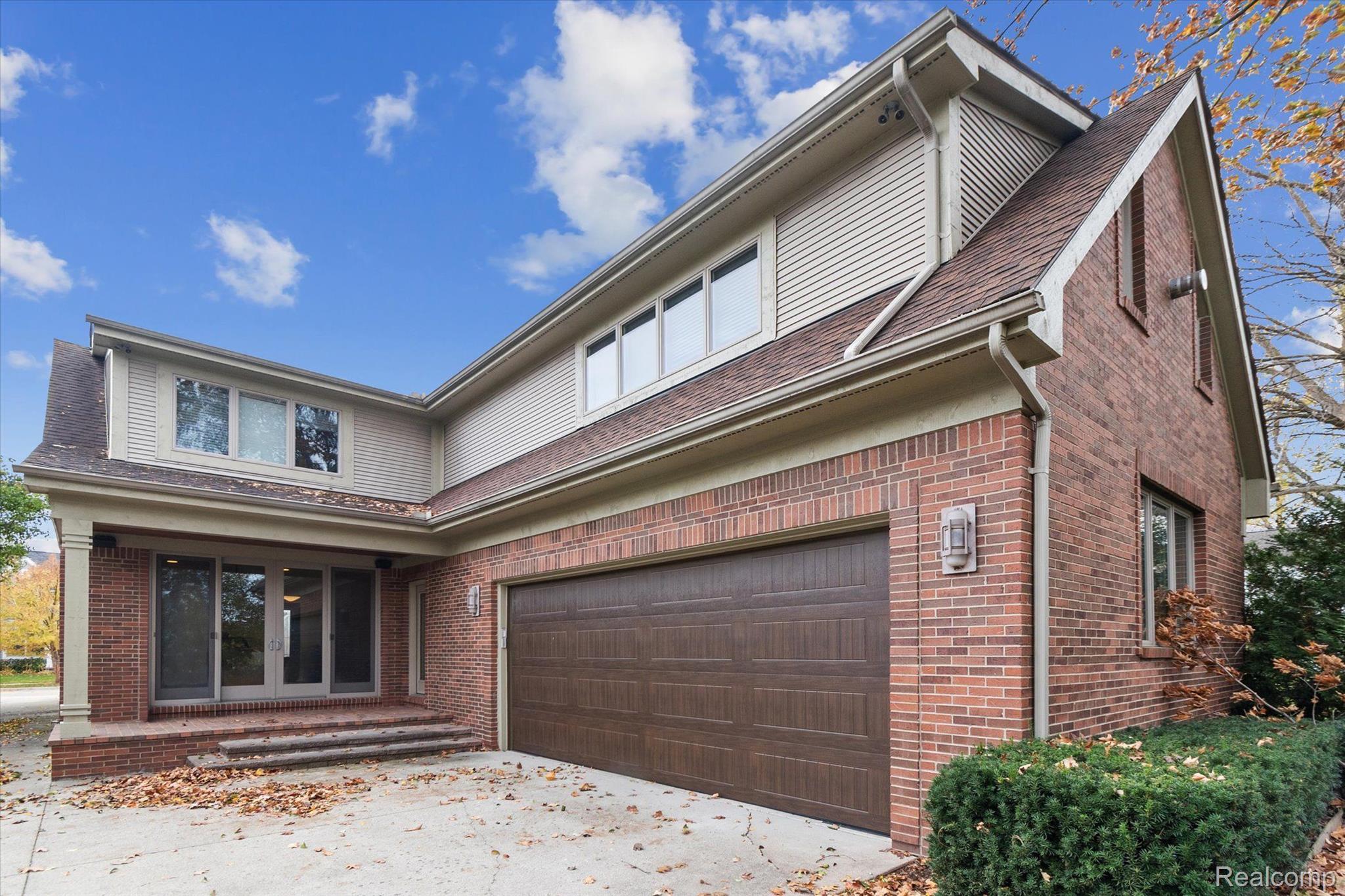 499 BENNAVILLE Avenue