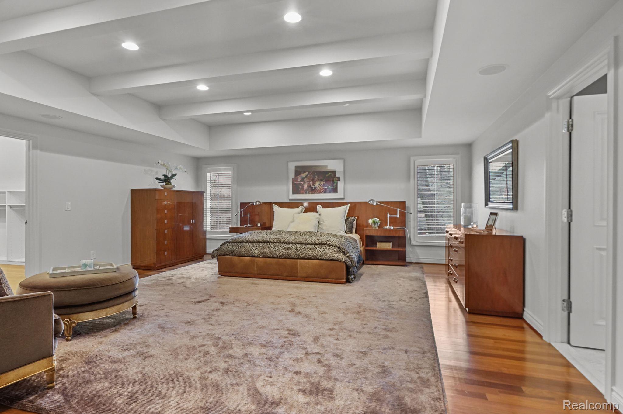 335 PINE RIDGE Drive