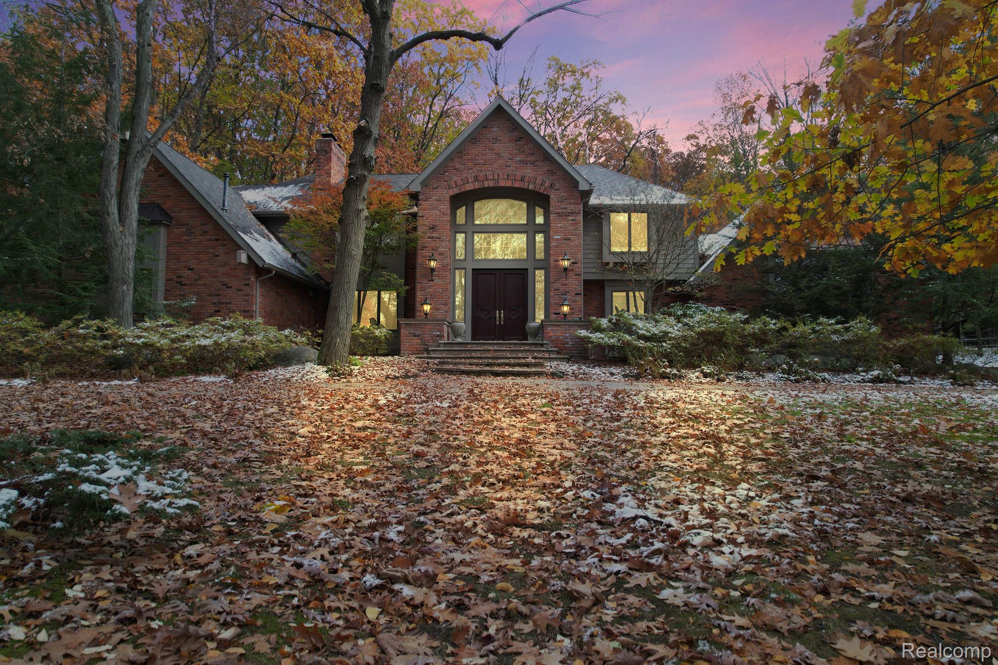 335 PINE RIDGE Drive