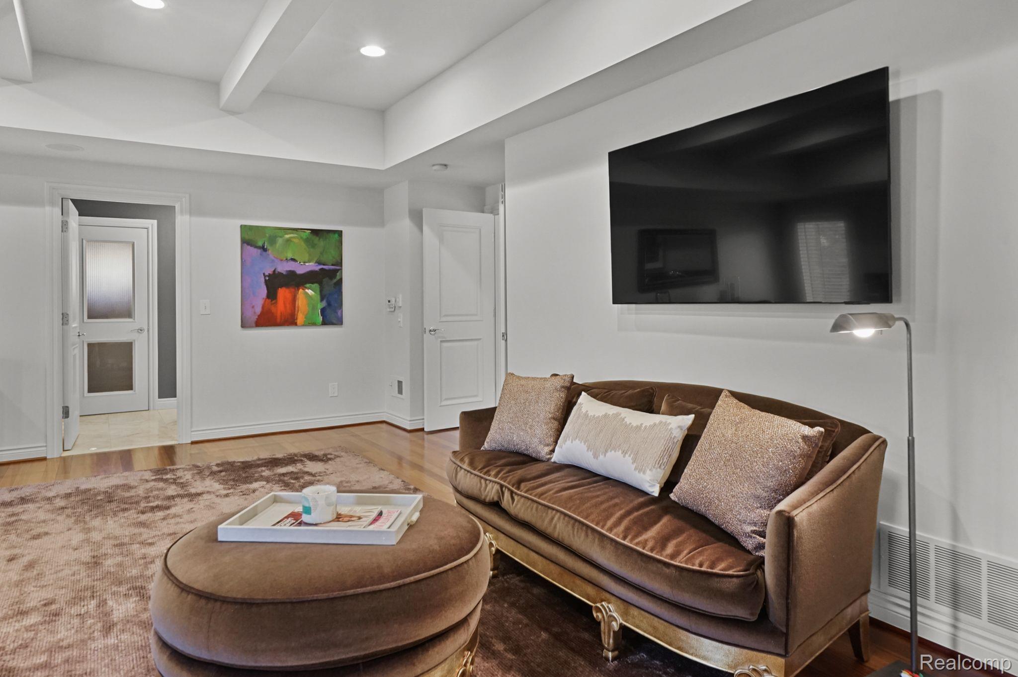 335 PINE RIDGE Drive