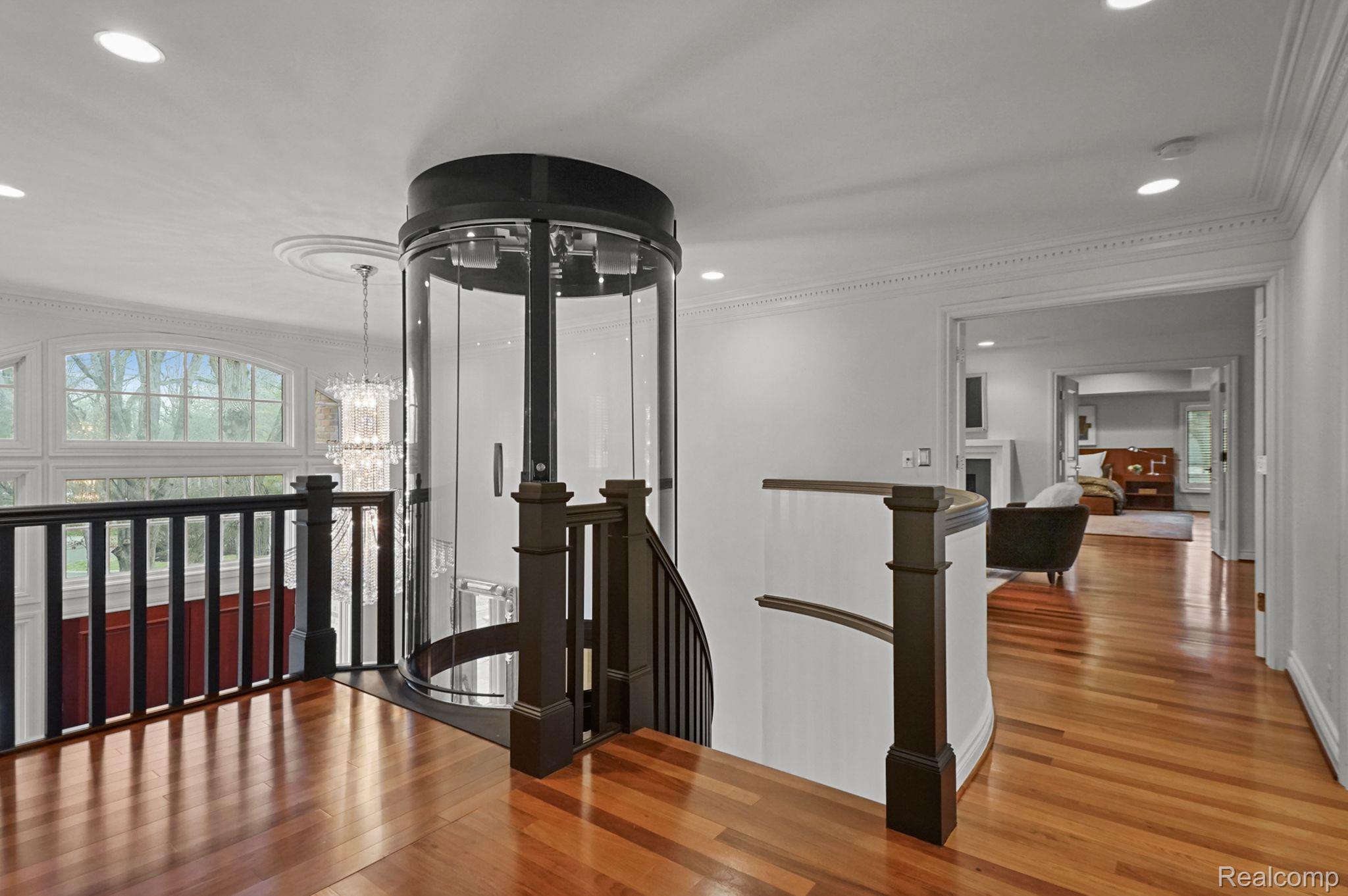 335 PINE RIDGE Drive